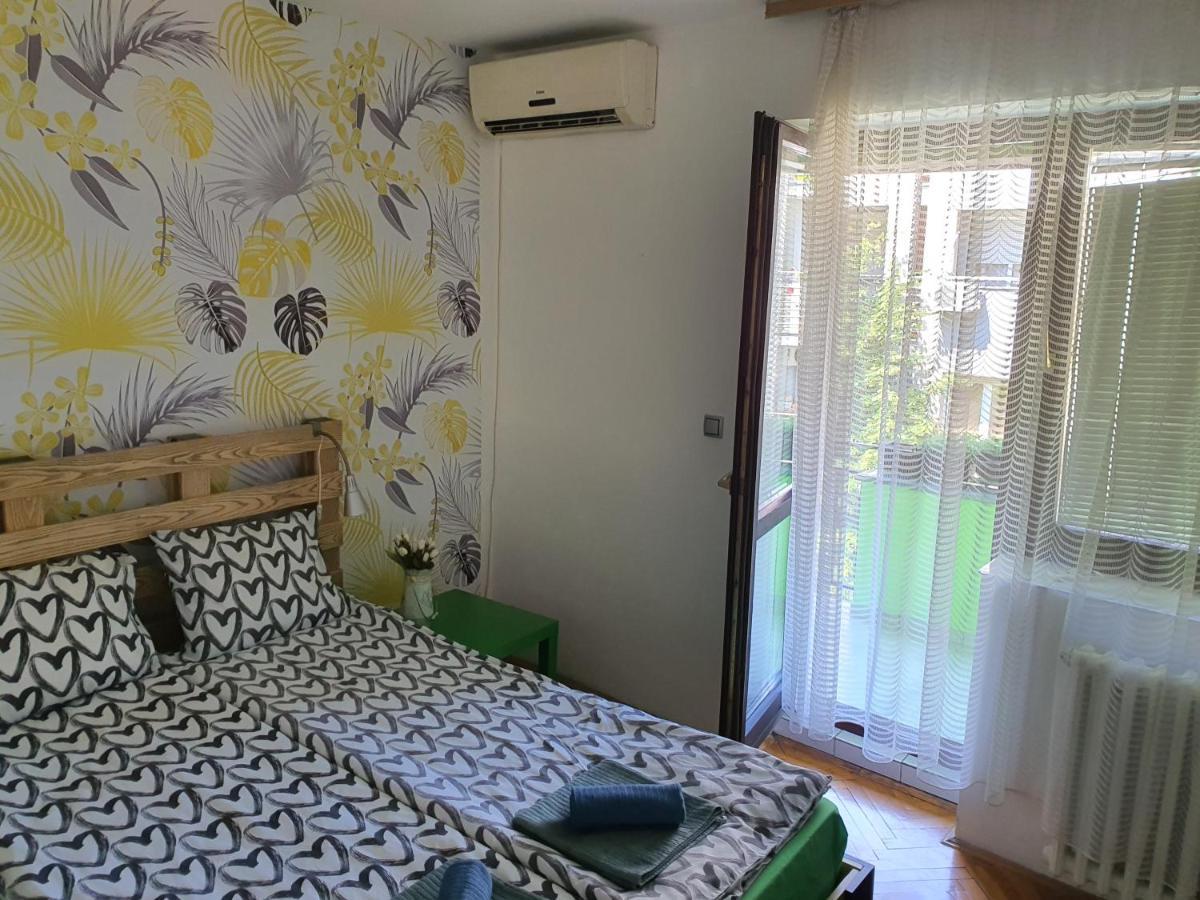 Apartament Apartman Yellow House Nowy Sad Zewnętrze zdjęcie