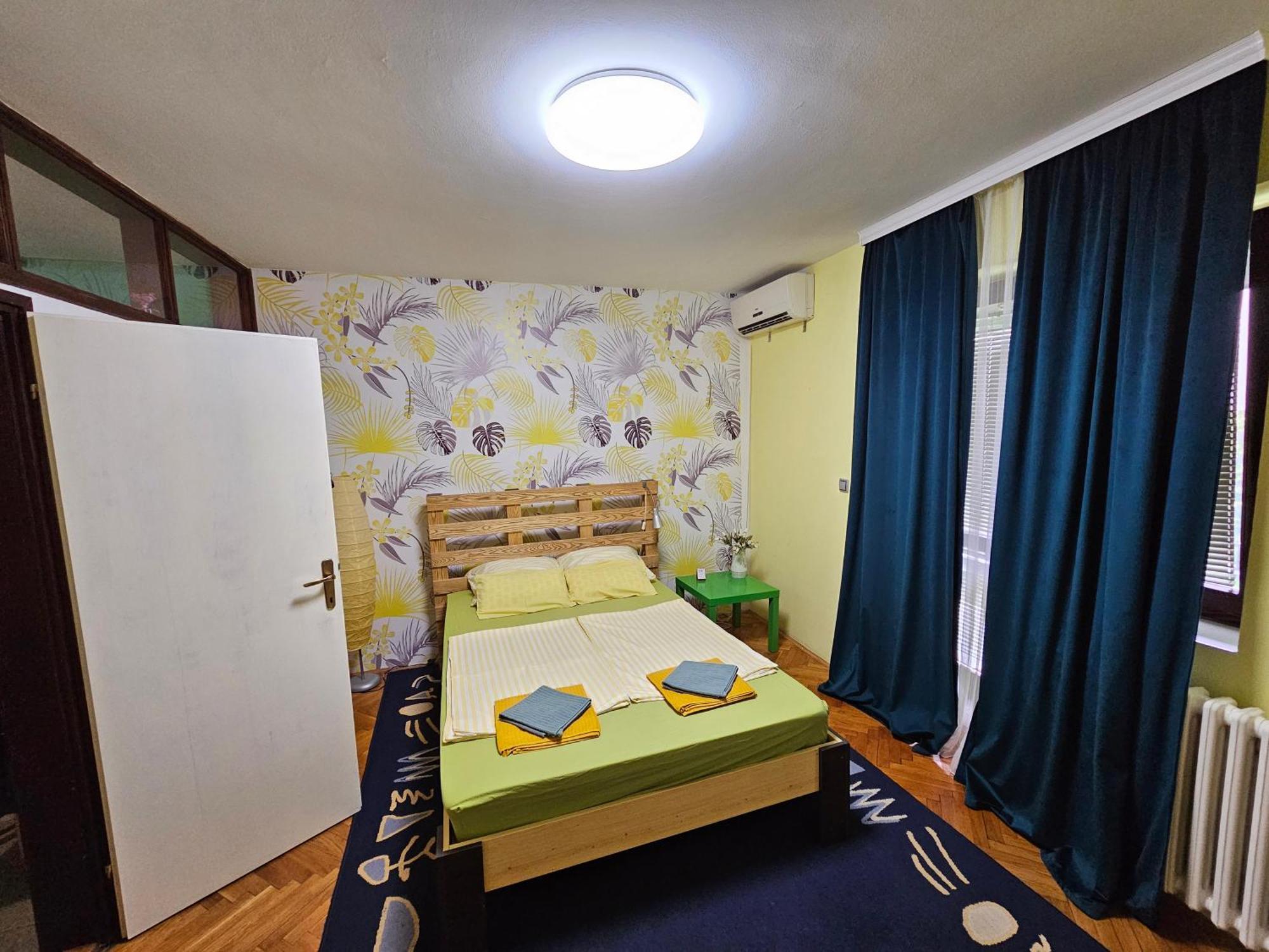 Apartament Apartman Yellow House Nowy Sad Zewnętrze zdjęcie